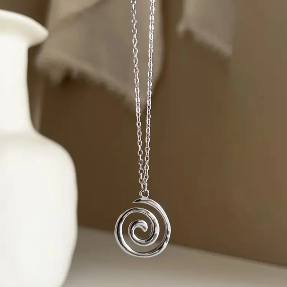 Silver Swirl Necklace